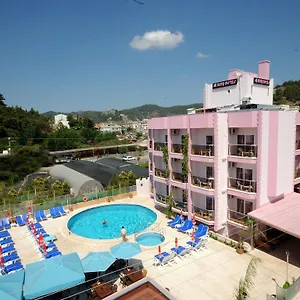 Rosy Hotel